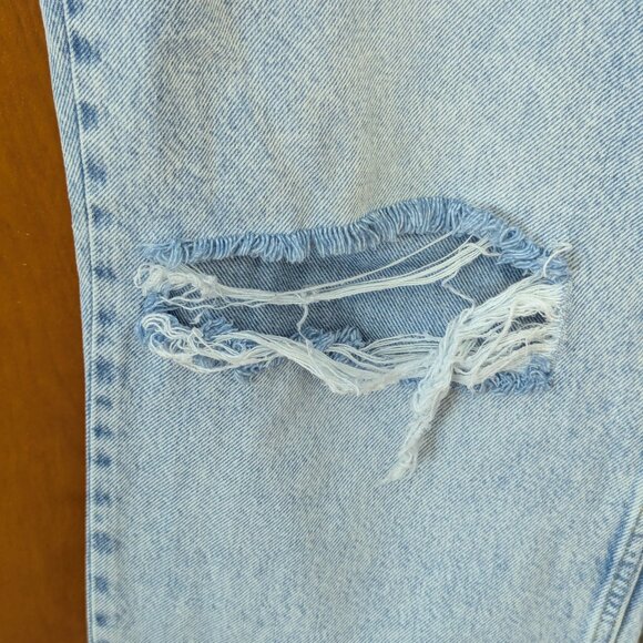 Good American Good 90's Jeans (16) - Picture 11 of 16